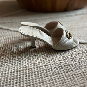💯 authentic Gucci Women’s Double G slide sandal